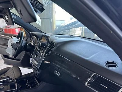 Panel de salpicadero usado se adapta a: Mercedes-benz Mercedes clase gle 166 2016 tipo SUV VI Foto 1 de 4