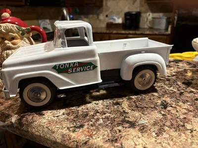 Vintage 1950s 1960s Tonka Toys Stepside Pick-up Truck Turquoise color Steel - Image 1 of 4