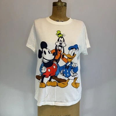 Camiseta Blanca Personajes Disney Mickey Goofy Donald - Pequeña Mujer’s Foto 1 de 4