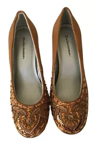 DELICIOUS ~ Gold satin beaded high heels size US 7 ~ NWOB~ gorgeous!! - Picture 1 of 12