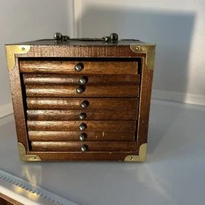 Sottobicchieri vintage legno sughero 8 portaoggetti con manico nucleo casetta - Foto 1 di 11
