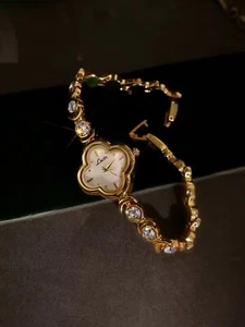 Gold Bracelet Watch For Women | Vintage Rhinestone Women Watch - Picture 1 of 4