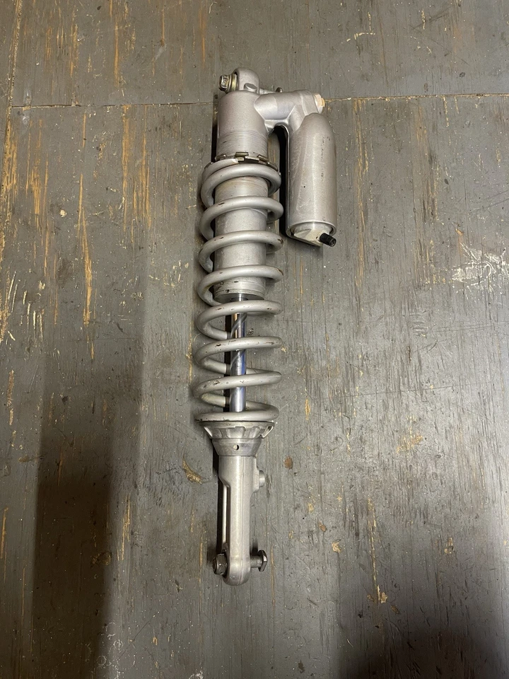 Amortiguador trasero Yamaha WR450F 2005 Foto 1 de 4