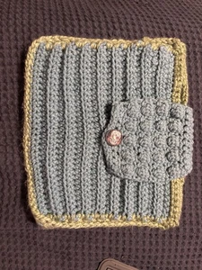 Crochet Laptop Or Book Sleeve - Picture 1 of 4
