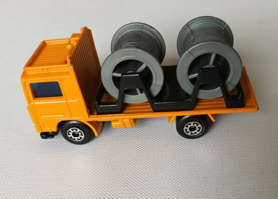 Camión de cable Matchbox Lesney Superfast 26 Volvo 1991 Foto 1 de 4