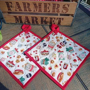 TOPFLAPPEN HOT PAD SET - HANDGEFERTIGT GESTEPPT RETRO VIBE (2) MIT AUFHÄNGESCHLAUFEN - Bild 1 von 2