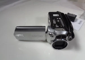 Canon FS100 Camera with manual charger in original box ,works with charger only - Picture 1 of 15