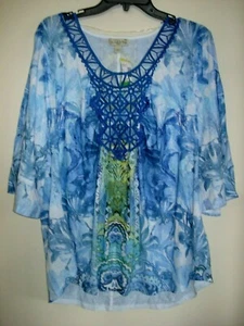 Top da donna blu taglie forti taglia 2X finitura combinata all'uncinetto Live & Let Live - Foto 1 di 2