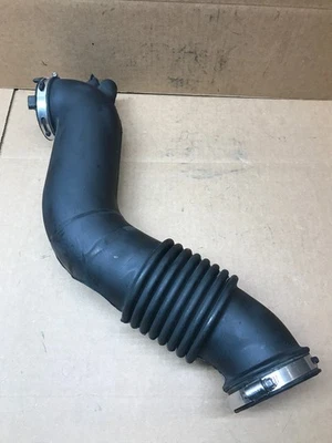 2004 Mercury Grand Marquis 4.6 air cleaner outlet duct intake hose 4W73-9R530-AA - Image 1 of 4