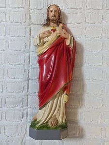 "Figura de tiza El Sagrado Corazón de Jesús 880 12 3/4"" x 3 1/4"" años 50" - Imagen 1 de 9