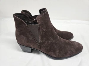 NIB * Munro * Jackson Womens Size 7.5 N Bittersweet Brown Suede Heel Boots - Picture 1 of 6