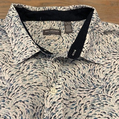 Van Heusen Classic Fit Blue Shark Print Shirt Mens XL Button Up Short Sleeve - Image 1 of 4