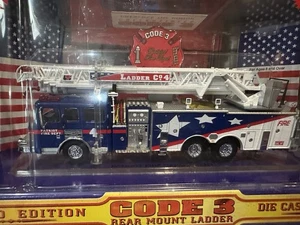 CODE 3 PATRIOT REAR MOUNT LADDER 4 SCALE 1/64 ***NEW IN DOME*** - Picture 1 of 2