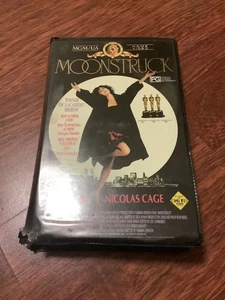MOONSTRUCK VHS CLAMSHELL CASE MGM / UA CHER CAGE AUST RARE - Photo 1/1