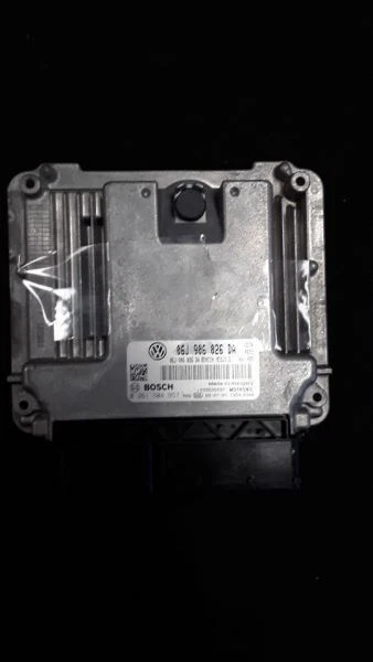 Módulo de control del motor Volkswagen CC 2010 06J 906 026 DA Foto 1 de 4