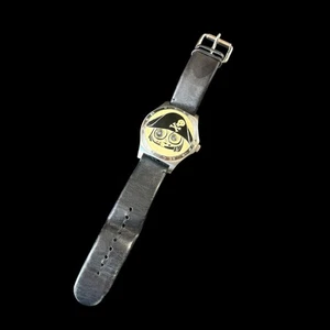 Marc Jacobs Pirate Watch Skull & Crossbones Y2K Silver Black Dial Unisex - Picture 1 of 7