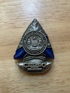 RARE Chicago Police Limited Arrowhead Shape Challenge Coin Meticulous - Picture 1 of 3