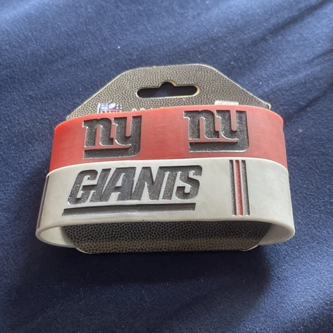 N.Y  Giants NFL Rubber Wristband Bracelet Set Of 2 Stretch Cover
