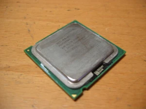 Procesador Intel® Pentium® 4 640 caché de 2 M, 3,20 GHz, FSB de 800 MHz SL7Z8 - Imagen 1 de 3