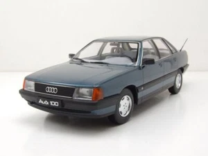 Audi 100 C3 1989 Modellino Auto Blu Metallico 1:18 Triple9 - Foto 1 di 9