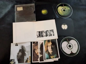 The Beatles White Album 30th Anniversary Edition 2 CD Set Fotos komplett - Bild 1 von 6