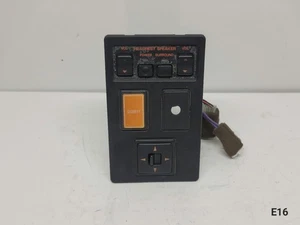 86-91 MAZDA RX7 FC Consola Central Espejo Lateral REPOSACABEZAS ALTAVOZ PANEL DE CONTROL - Imagen 1 de 5