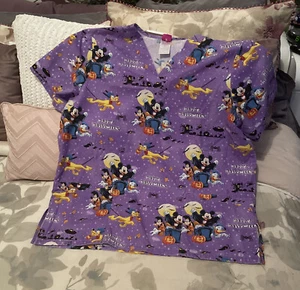 🎃 DISNEY MICKEY MOUSE HALLOWEEN PURPLE SCRUB TOP SIZE LARGE SIZE Large - Picture 1 of 2