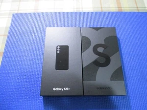 NEUF Samsung galaxy s22+ et s23+ boites vides sans aucun accessoire boite vide - Photo 1 sur 3