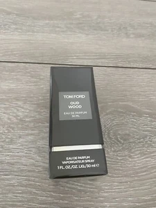 Tom Ford Oud Wood Eau De Parfum 30ml BNIB, Sealed, Batch No. T430-01 - Picture 1 of 6