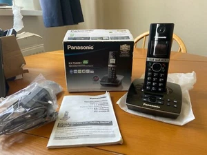 Panasonic KX-TG8061E Cyfrowy telefon bezprzewodowy z automatyczną sekretarką, w pudełku - Zdjęcie 1 z 14