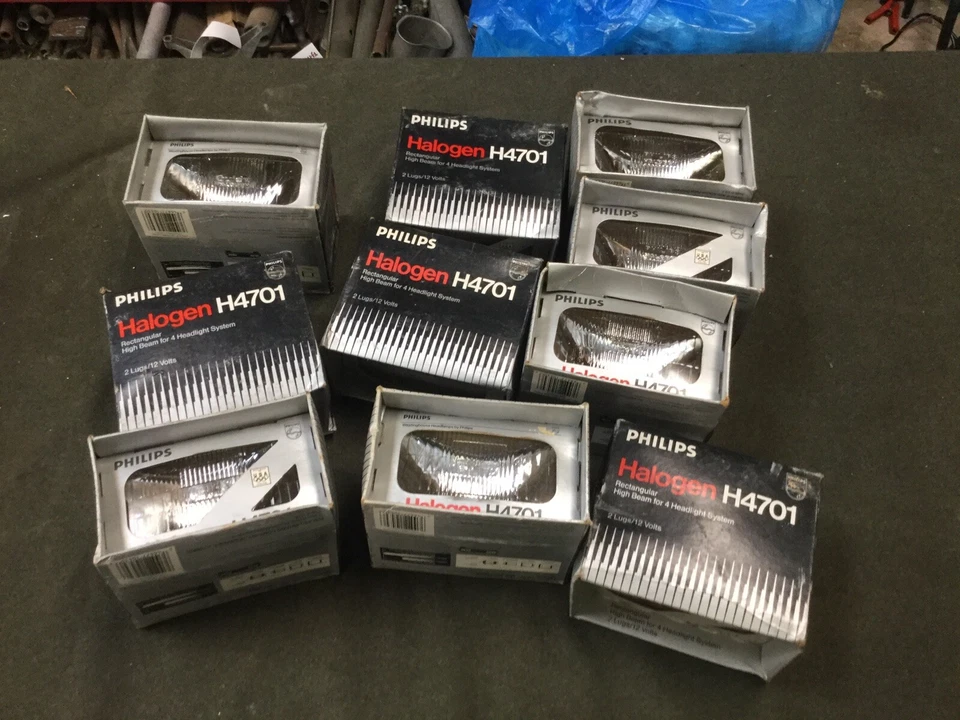Lot Of 10 Philips Halogen H4701 Headlamp Headlight Headlights Foto 1 de 1