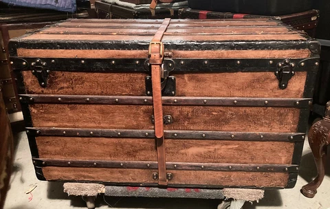 Louis Vuitton Antique Steamer Trunk c1900 Cover