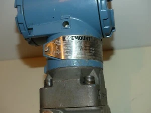 Rosemount Pressure Transmitter druktransmitter 3051 met manifold - Picture 1 of 7