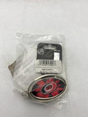 CAROLINA HURRICANES Silver Oval Metal KEYCHAIN/KEYRING Cover