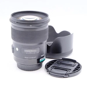 Sigma ART 50mm f/1.4 DG Lens for Canon EF – Small Scratch – MUST READ! (3293) - Picture 1 of 7