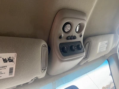 Used Front Upper Center Console fits: 2003 Gmc Yukon xl 1500 roof w/communicatio Foto 1 de 4