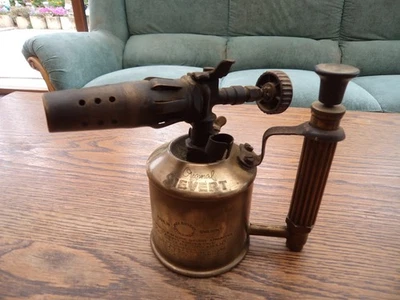 ANCIENNE LAMPE A SOUDER EN LAITON MAX SIEVERT STOCKHOLM - Photo 1/4