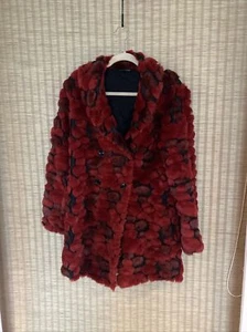 Unique puffy red and black poof jacket medium weight sz 6 canada made - Picture 1 of 11