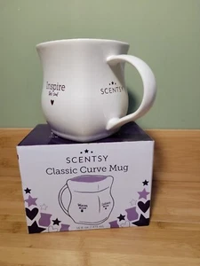 Scentsy Classic Curve Mug Warm The Heart ~ BRAND NEW! 16 Oz. - Picture 1 of 9