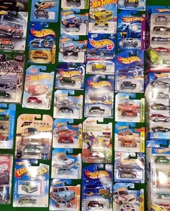 Rare Hotwheels Morris Mini Cooper - Chrome Colour Shifter Collectors First Etc - Picture 1 of 67