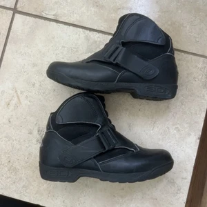Sidi Mid Performer Short Men's Motorcycle Boots Bike Motorbike Shoes US 5.5 EU38 - Picture 1 of 8