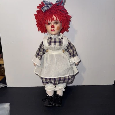 Boneca Raggedy Ann Bisque & Cloth 12” rosto pintado vidro roupa original - Imagem 1 de 4