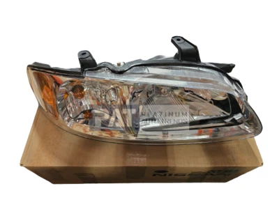GENUINE NISSAN SENTRA 2002-2003 HEAD LAMP ASSEMBLY 1.8L ENG RH, B6010-4Z300 Foto 1 de 2