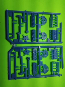 Lot of 2 1966 Nova SS 1/25 350 V8 engine motor stand diorama garage gas station - Picture 1 of 6