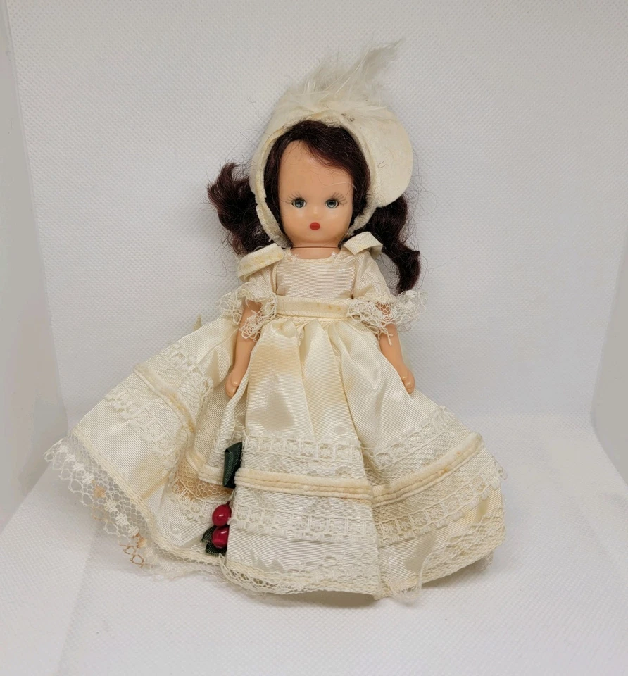 ВИНТАЖНЫЕ 5,5-дюймовые куклы Nancy Ann Storybook Sleepy Eyes - Изображение 1 из 4