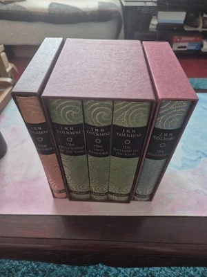 J.R.R. Tolkien - The Lord of the Rings, The Hobbit, The Silmarillion - Folio Soc - Image 1 of 4