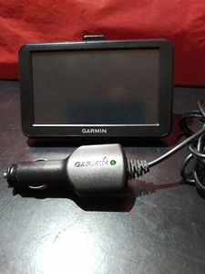 GPS Garmin nüvi 50LM 5"color screen speaking directions Portable  - Picture 1 of 4
