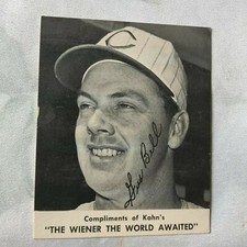 1961 Kahn's Wieners Gus Bell Cincinnati Reds Pitcher Vintage Baseball Card