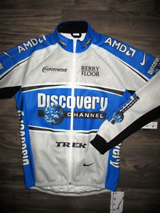 Discovery Channel Armstrong Cycling Jacket LARGE Windproof