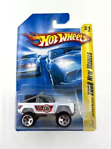 RARE Hot Wheels 2008 Custom Ford Bronco 21/40 NEW MODELS UK STOCK FAST SHIPPING - Picture 1 of 2